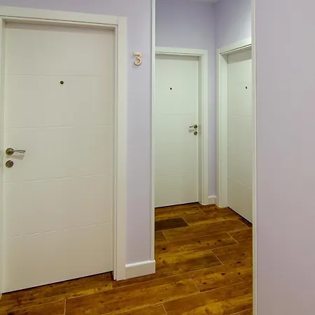 Πανσιόν Tajo Internacional 3*