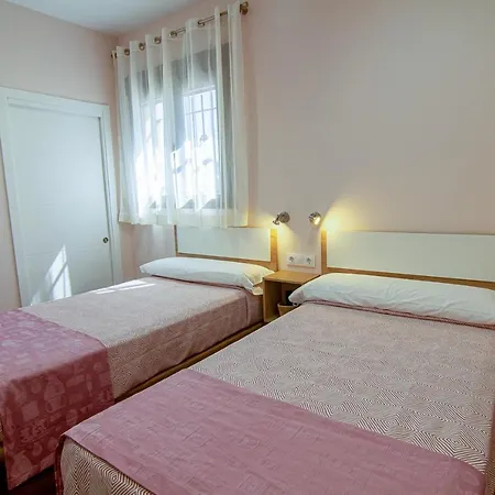 Tajo Internacional Πανσιόν Alcántara